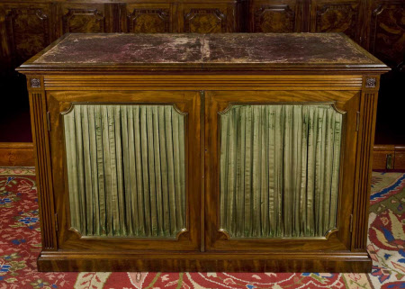 Folio cabinet
