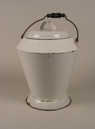 Slop pail