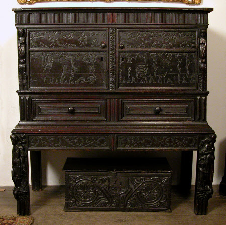 Cabinet on stand