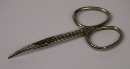 Nail scissors