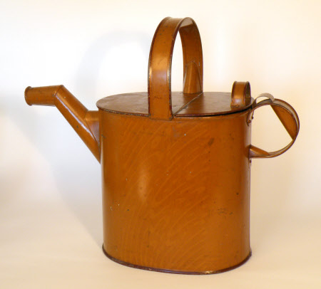 Hot water can