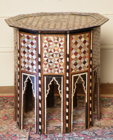 Occasional table