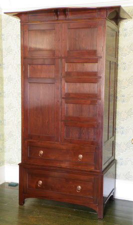 Linen press