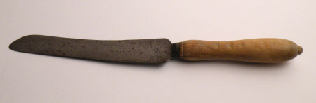 Bread knife