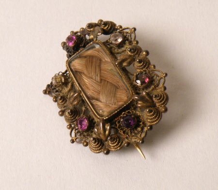 Brooch
