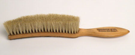 Crumb brush