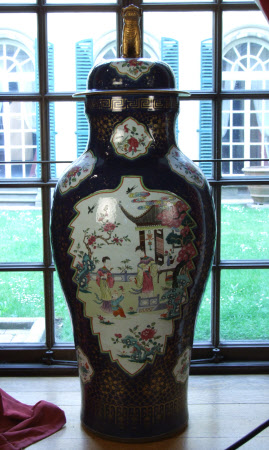 Covered jar