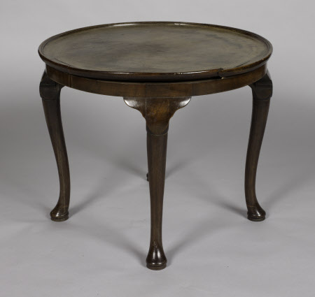 Occasional table