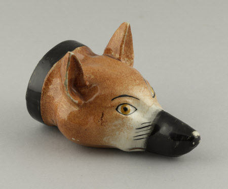 Stirrup cup