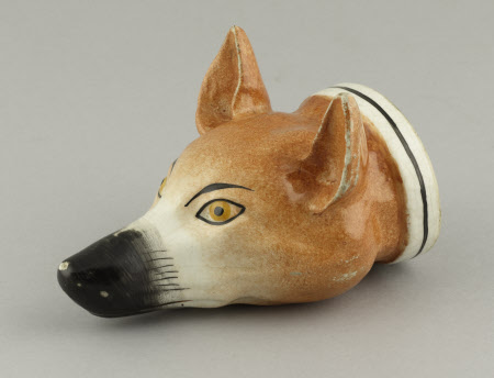 Stirrup cup