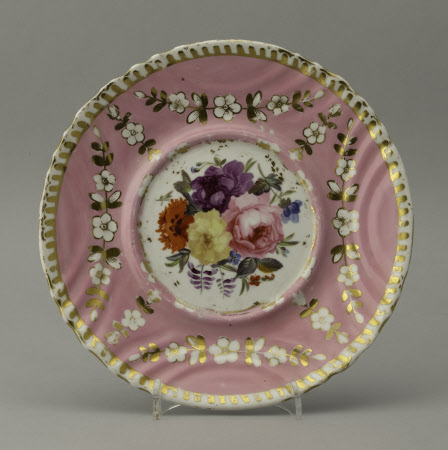 Saucer stand