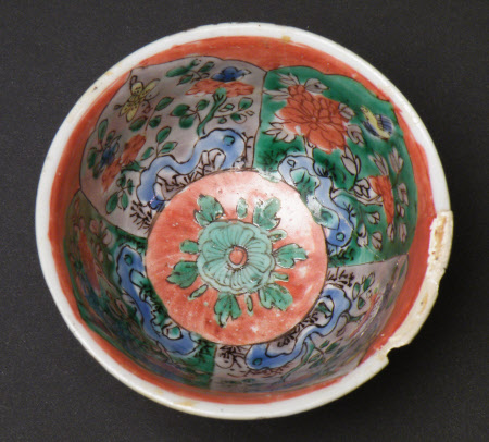 Tea bowl and saucer