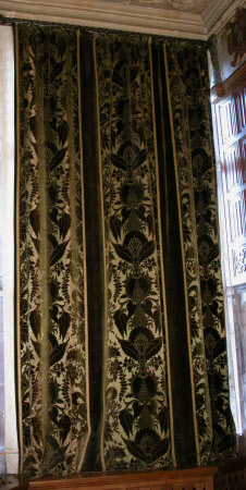 Curtain
