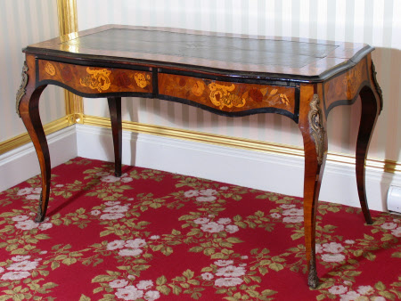 Library table