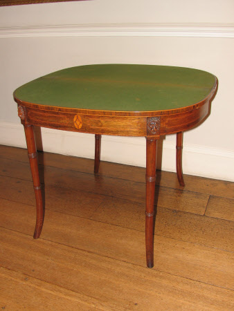 Card table