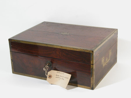 Dressing case