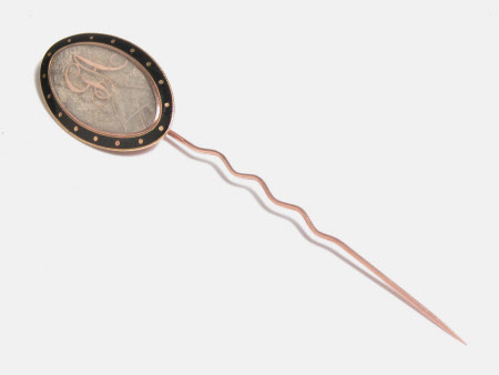 Tie pin