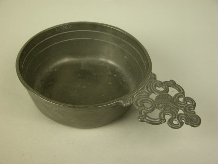 Bleeding bowl