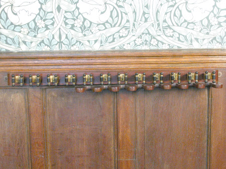 Billiard cue rack