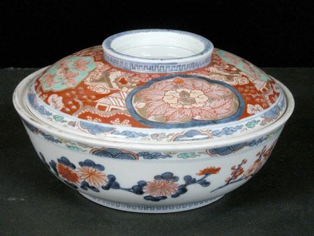 Covered bowl