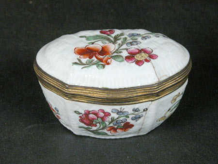 Snuffbox