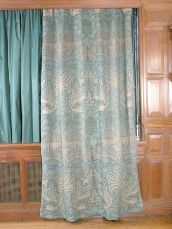 Curtain
