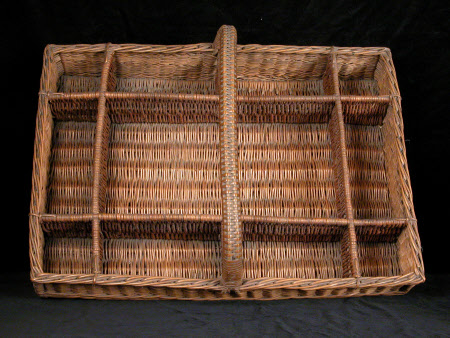 Cutlery tray