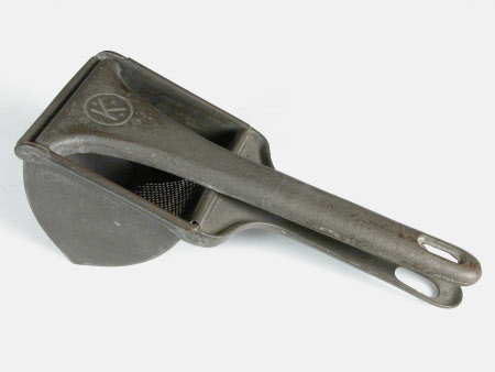 Potato ricer