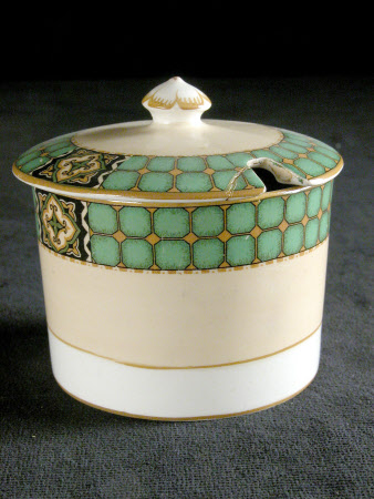 Jam pot