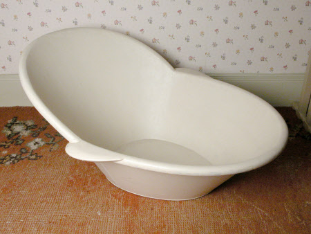 Hip bath