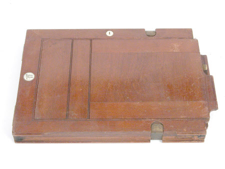 Plate holder