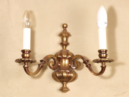 Light fitting