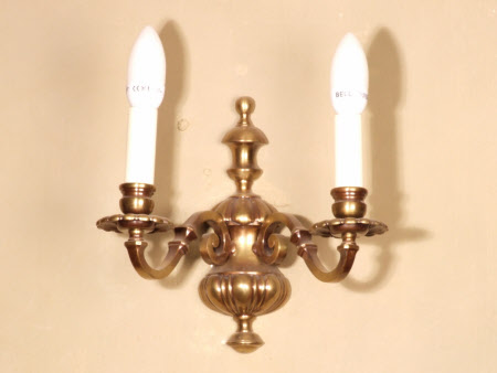 Light fitting