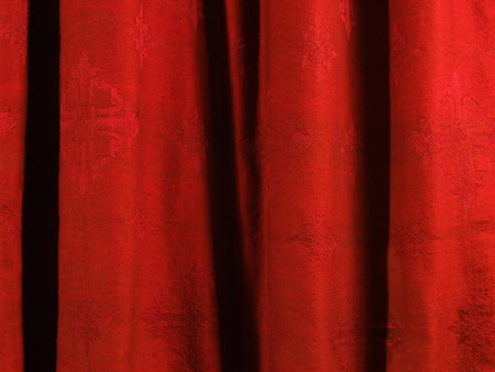 Curtain