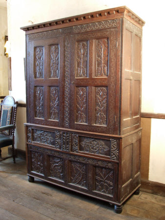 Linen press