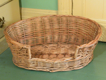 Dog basket
