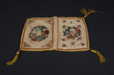 Handkerchief case