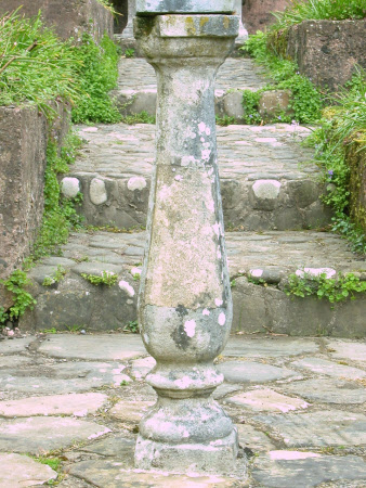 Pillar