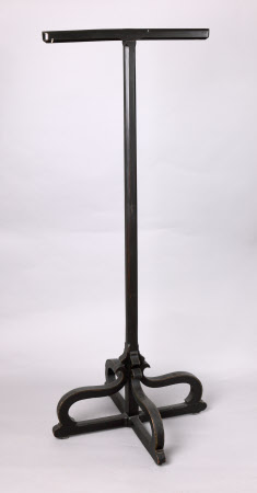 Pole screen stand