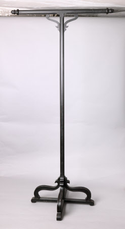 Pole screen stand