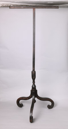 Pole screen stand