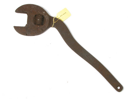 Adjustable spanner