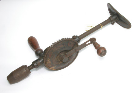 Hand drill