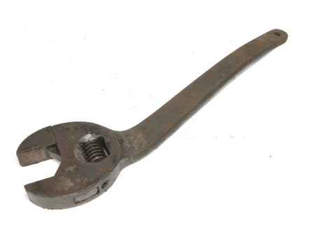 Adjustable spanner