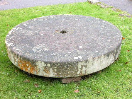 Grinding wheel