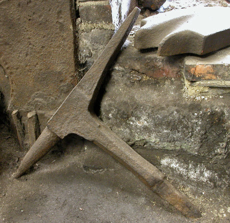 Tinsmith's former