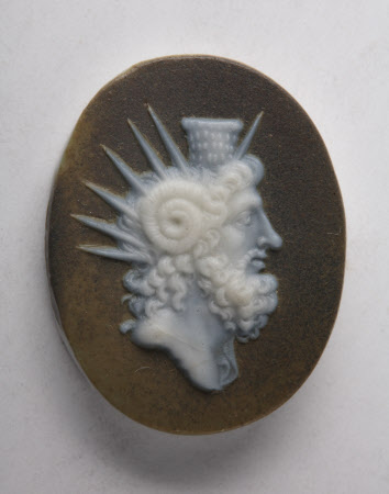Cameo medallion