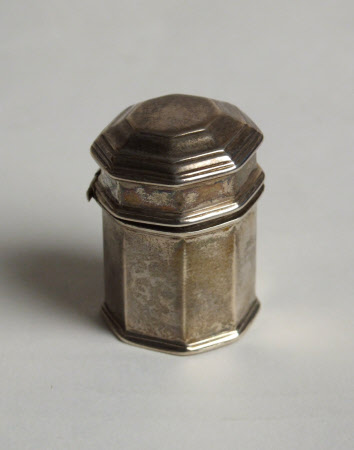 Octagonal box