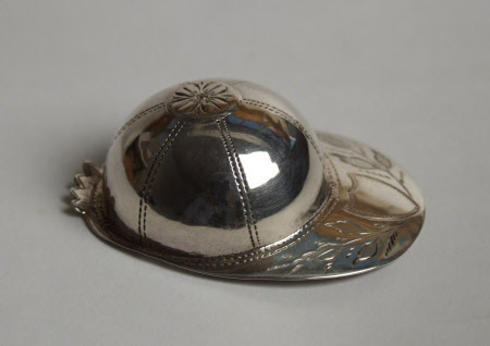 Caddy spoon