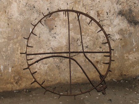 Game hanger